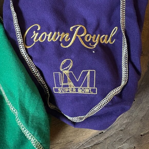 Crown Royal bags, lot of five (5), including two commemorating Super Bowl LVI - Picture 2 of 3